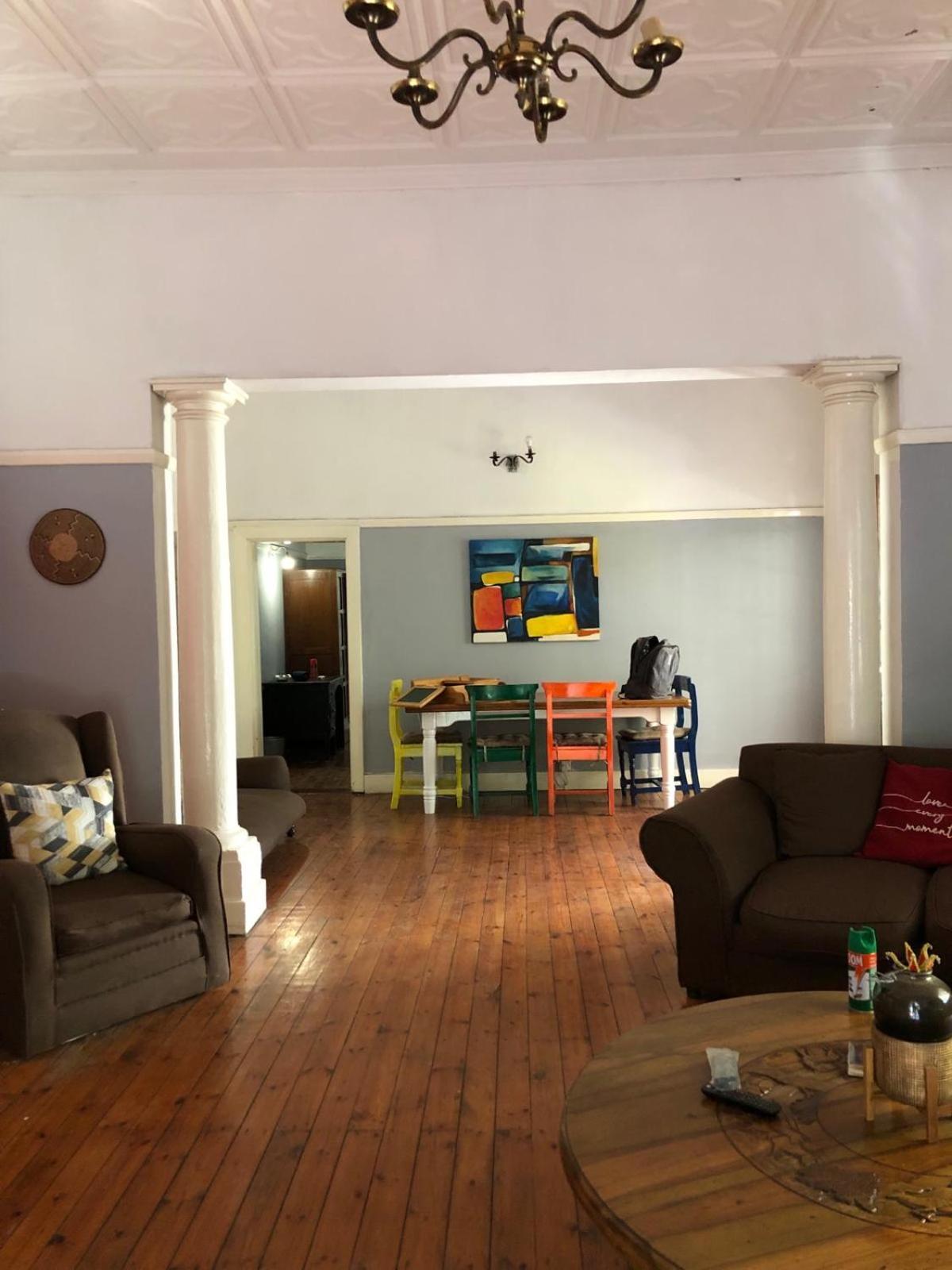 Choice Backpackers Lodge Bulawayo Exterior photo